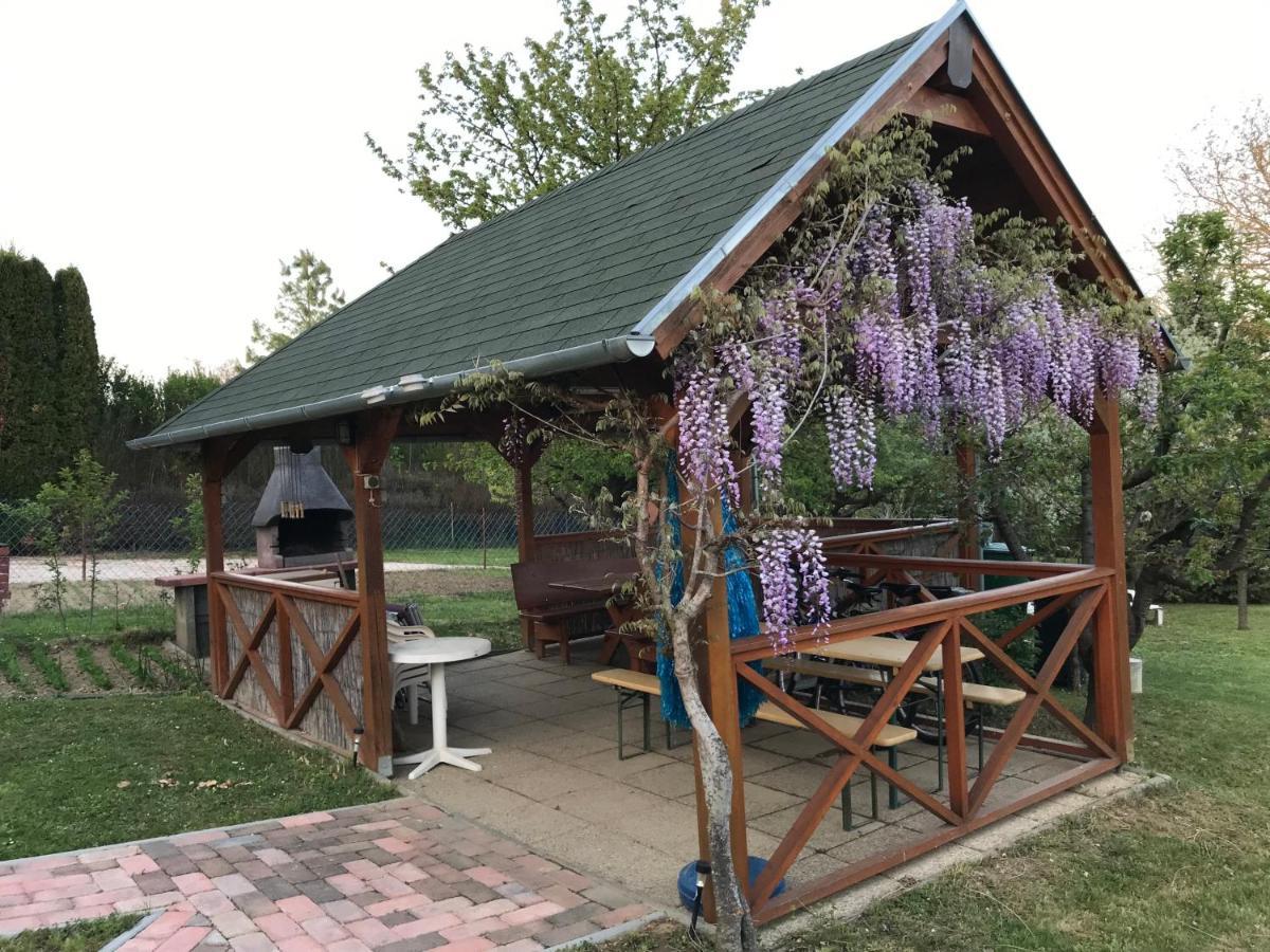 Apartman Nemeth Heviz Exterior foto